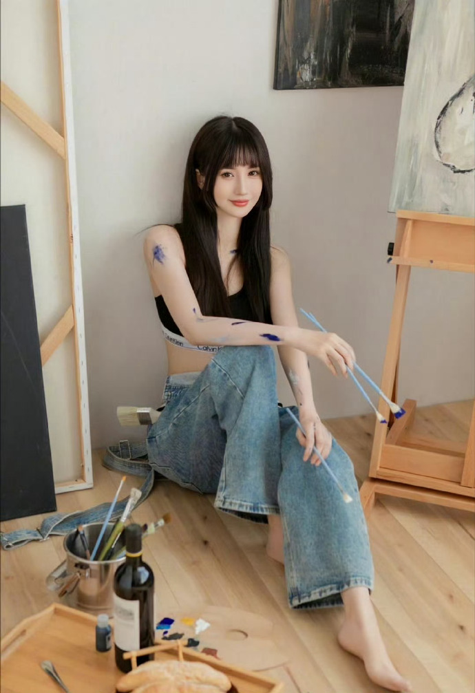 药屋少女的呢喃 封面
